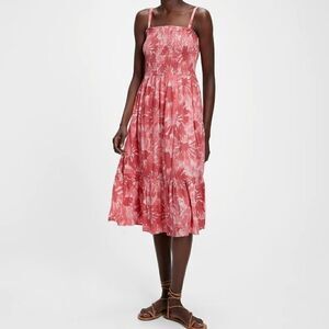 SUMMER, 𝅺Gap Smosked medi dress, size M